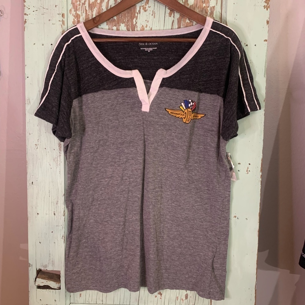 Women’s Indy Motor Speedway 2X V neck SS t shirt good condition #indy #racing